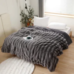 Chăn hồ ly siêu cấp nặng 2.8kg Tamy Decor size 2*2.3m » TamyDecor - Chăn ga gối đệm chanholy2.84 » TamyDecor - Chăn ga gối đệm