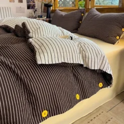 Bộ chăn ga gối chất cotton đũi kẻ có khuy Tamy bedding » TamyDecor - Chăn ga gối đệm duikhuy5 » TamyDecor - Chăn ga gối đệm