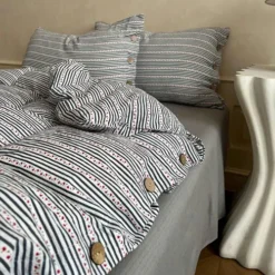Bộ chăn ga gối chất cotton đũi kẻ có khuy Tamy bedding » TamyDecor - Chăn ga gối đệm duikhuy8 » TamyDecor - Chăn ga gối đệm